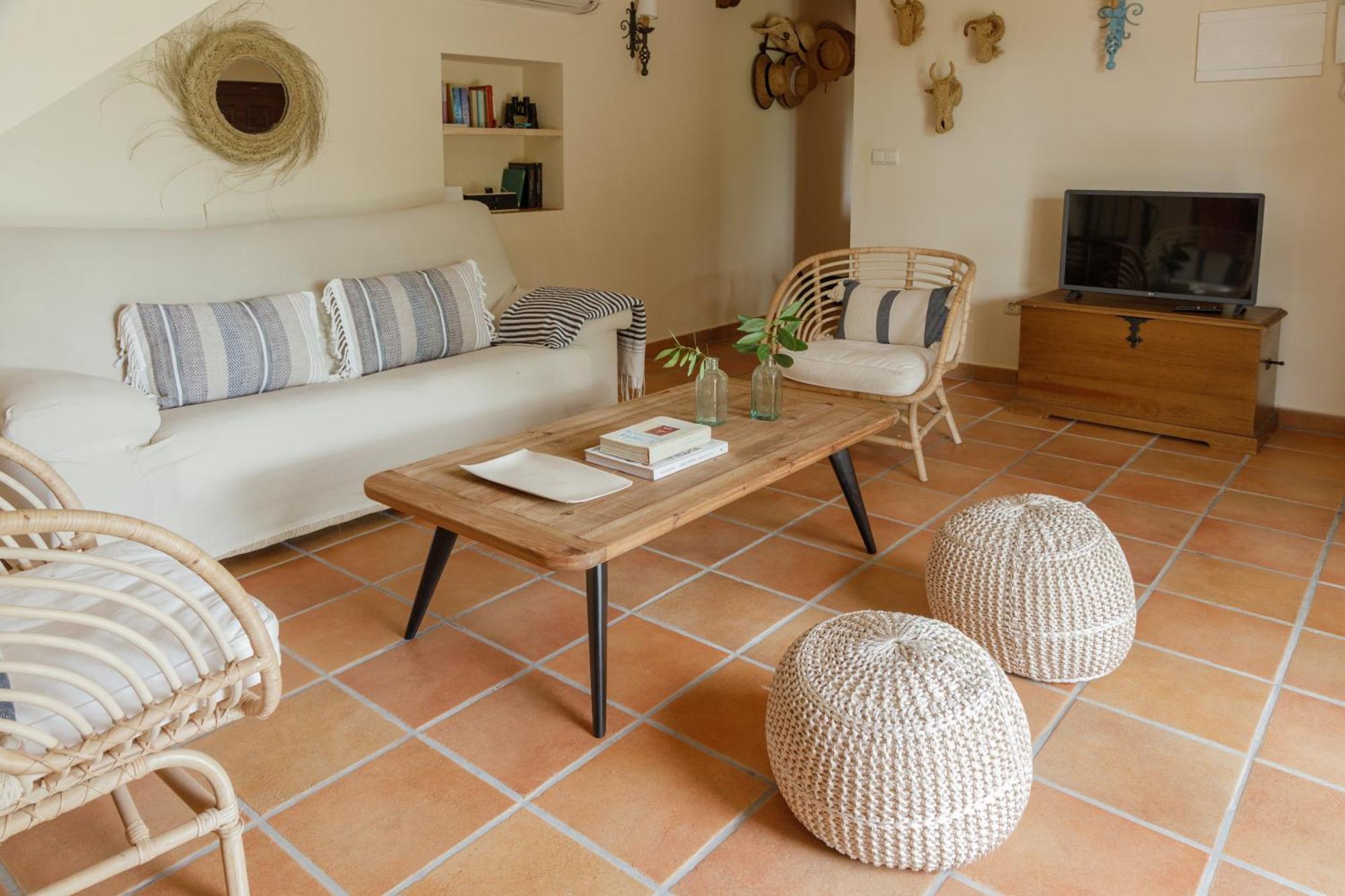 Casa Rural en Candeleda con piscina y un maravilloso jardín Exterior foto